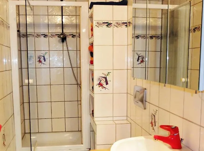 Haus Alpaka بيت للعطل باد كونيغ